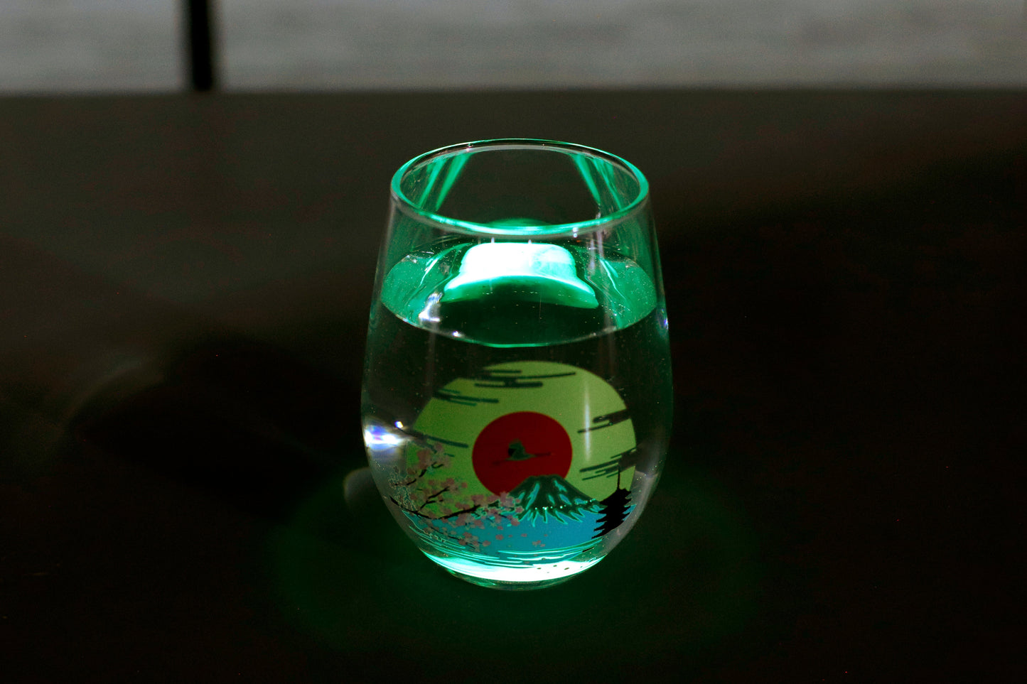 【預訂】日本製 冷感變色夜光杯