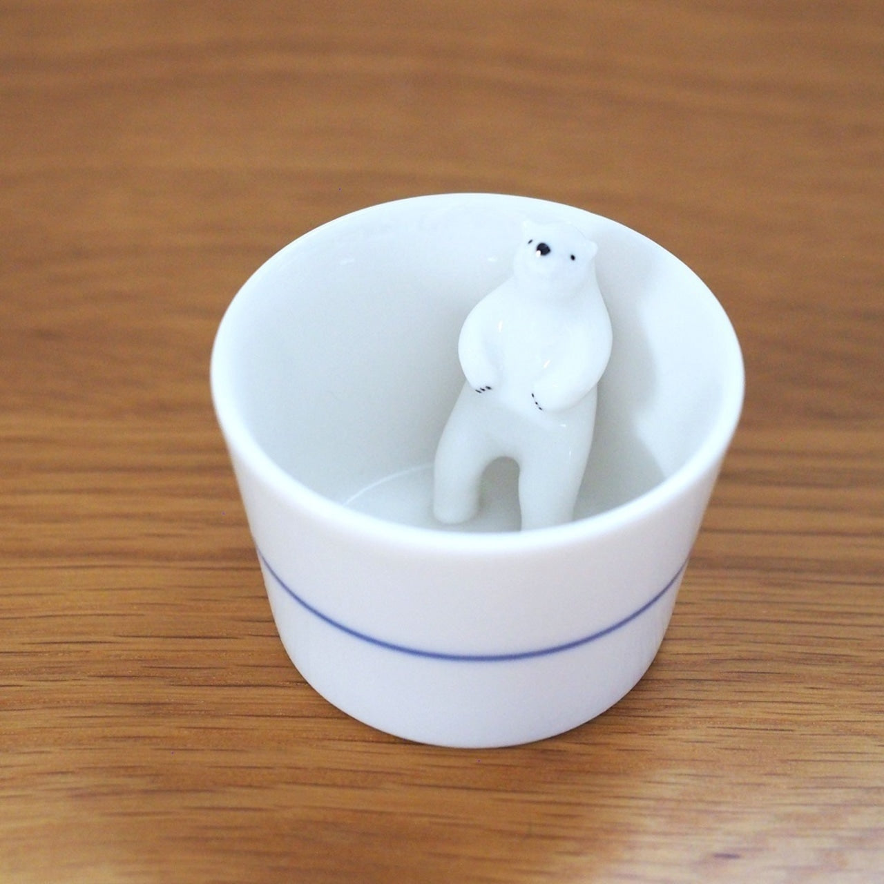 【預訂】日本樂土 夜月白熊🐻‍❄️白瓷清酒杯