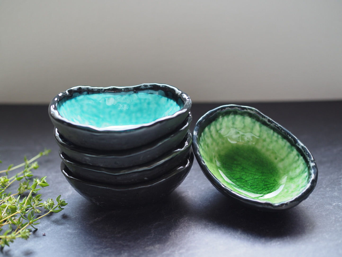 【現貨】日本製 湖水玻璃釉橢圓皿