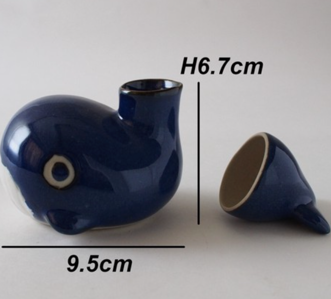 【預訂】日本製 可愛小鯨魚酒器