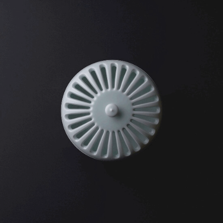 【預訂】日本製 瓷菊焚香器