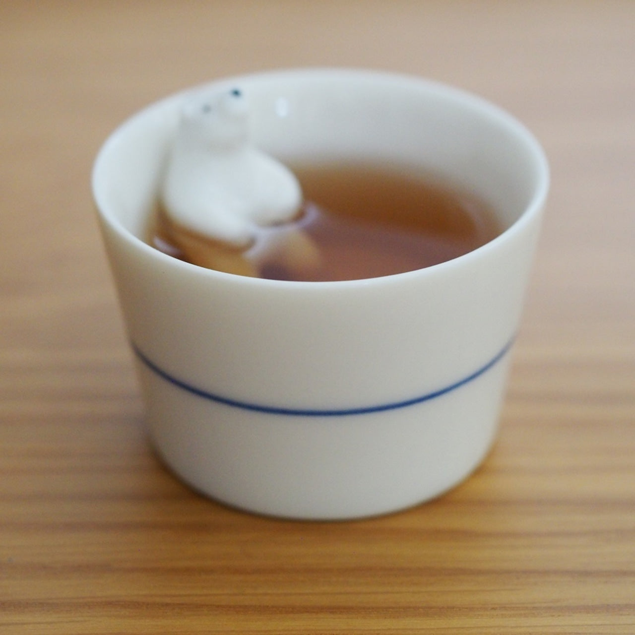 【預訂】日本樂土 夜月白熊🐻‍❄️白瓷清酒杯