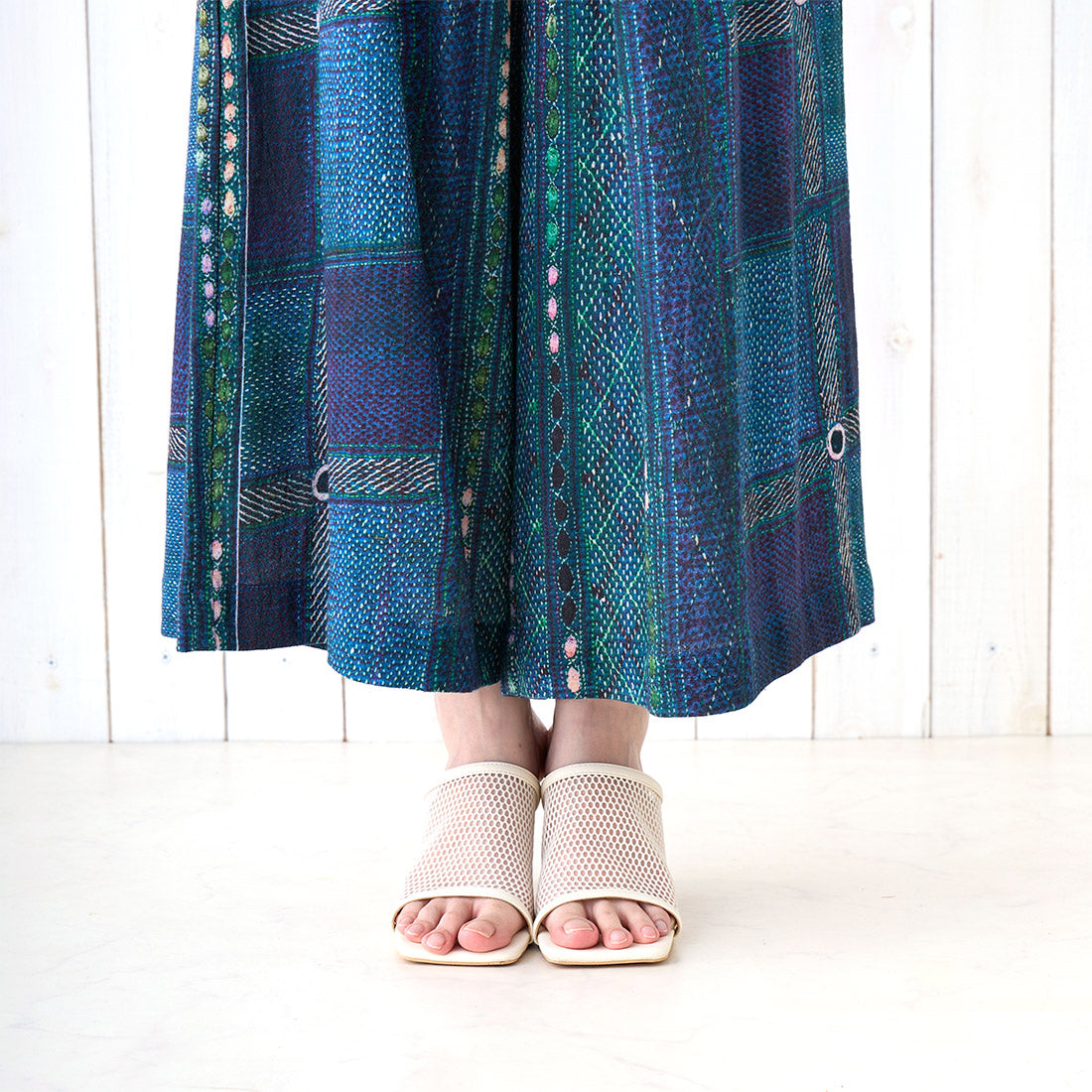 【預訂】日本直送 印度製棉麻刺繡九分褲