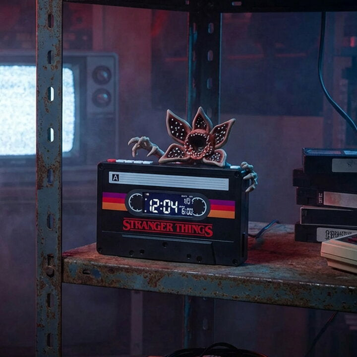 【預訂】日本直送 stranger things Demogorgon 錄音帶電子鐘