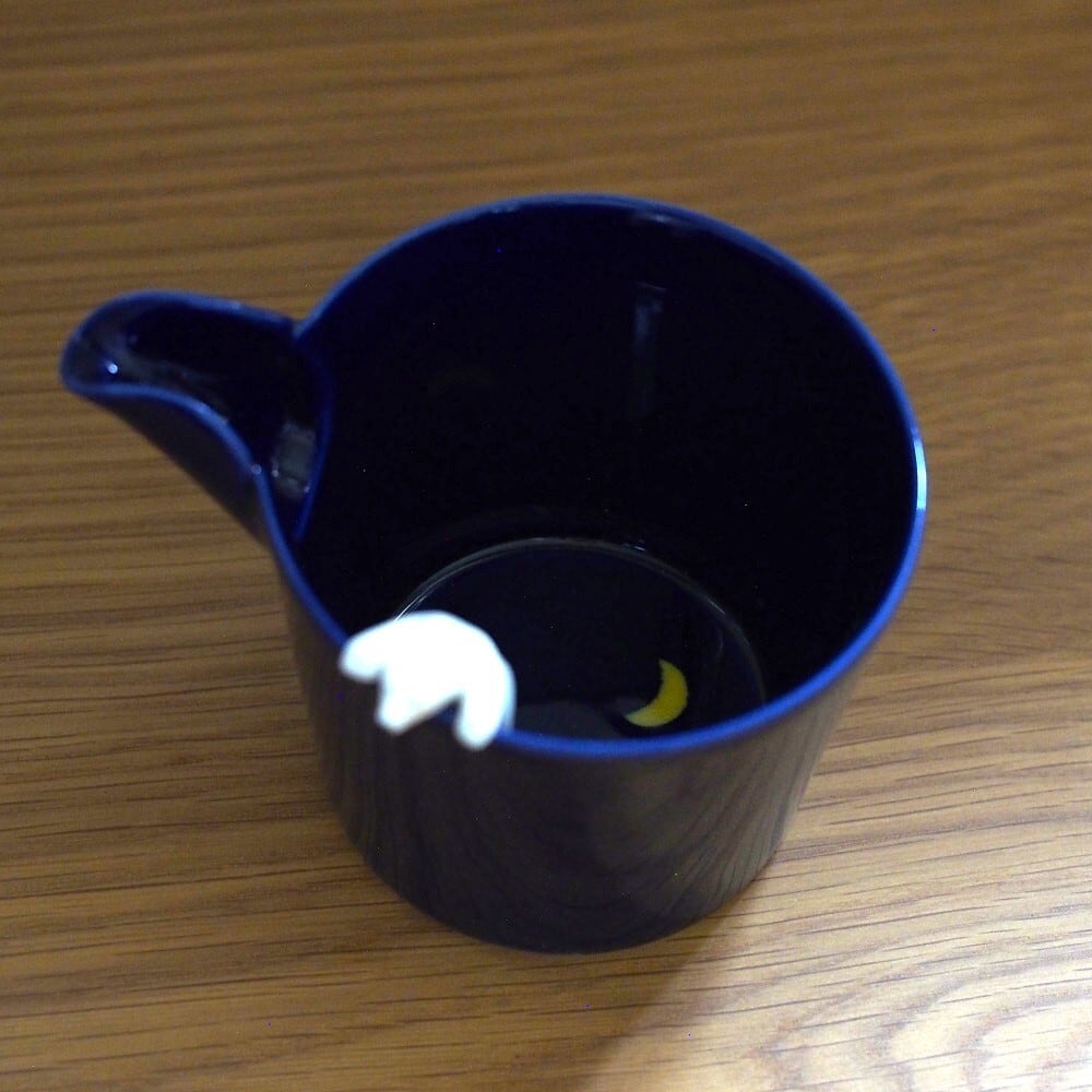 【預訂】日本樂土 月影小白熊青瓷片口