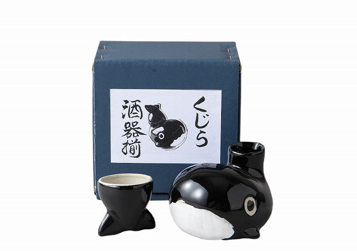 【預訂】日本製 可愛小鯨魚酒器
